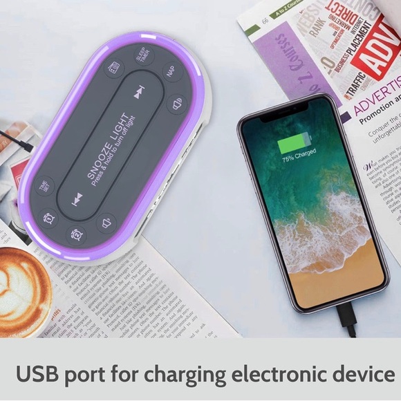 Digital Alarm Clock Radio - Picture 4 of 6